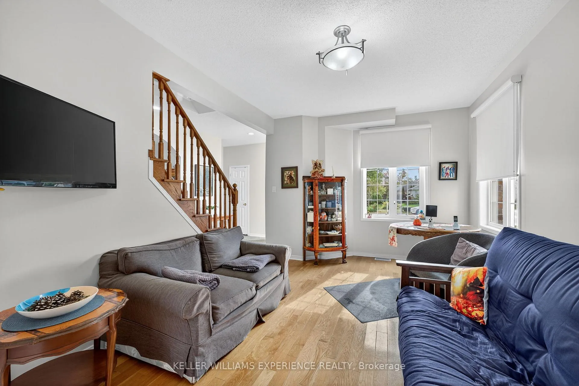 Photo 11 of 124 Tunbridge Road, Barrie, Georgian Drive — HOMEH