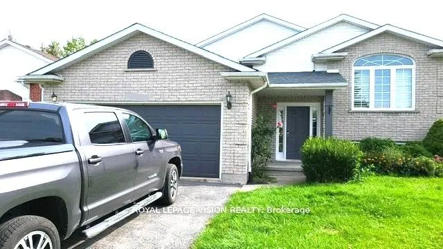 Photo 1 of Unit Main, 8001 Woodsview Crescent, Niagara Falls, Ascot — HOMEH