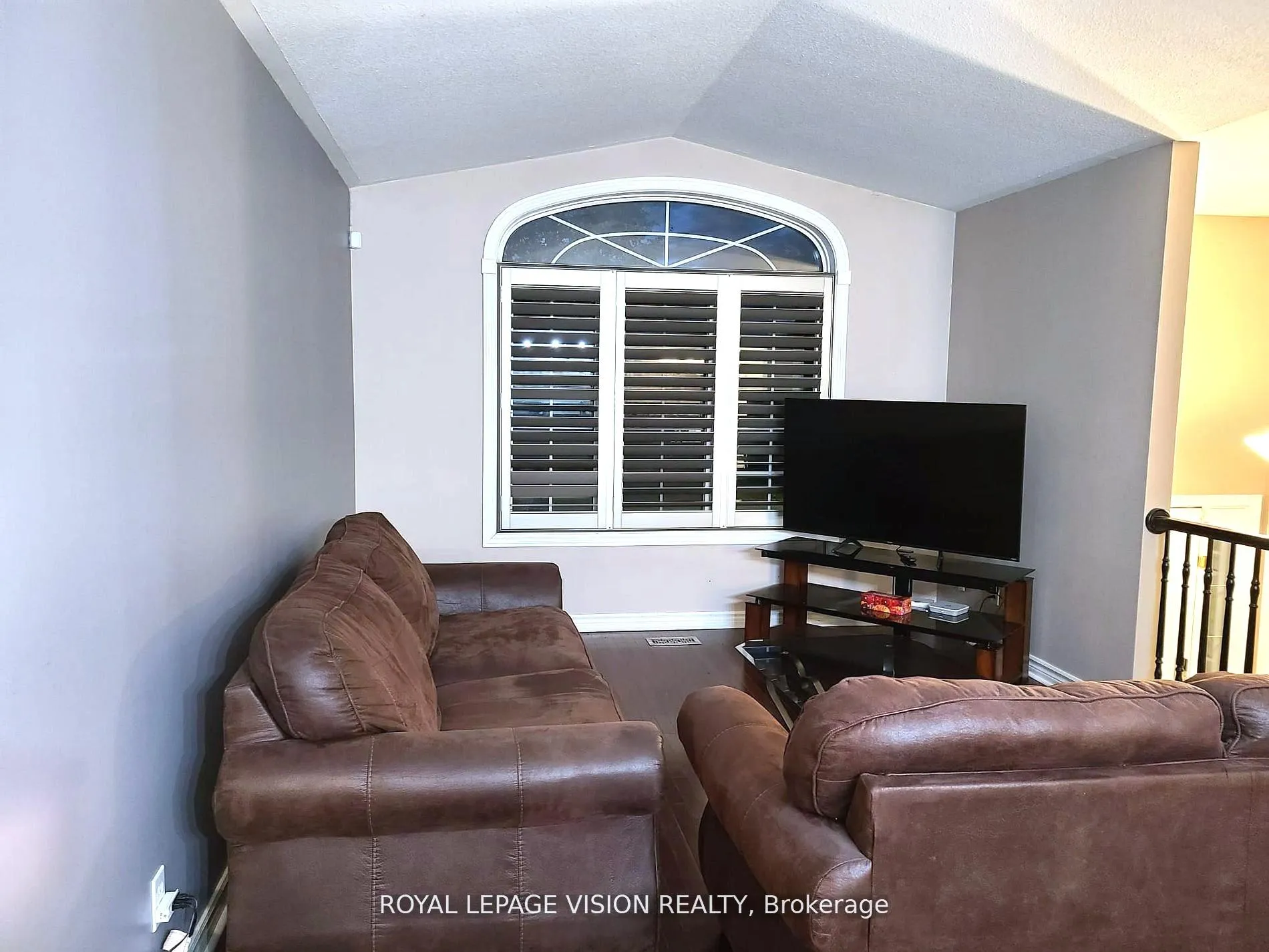 Photo 19 of Unit Main, 8001 Woodsview Crescent, Niagara Falls, Ascot — HOMEH