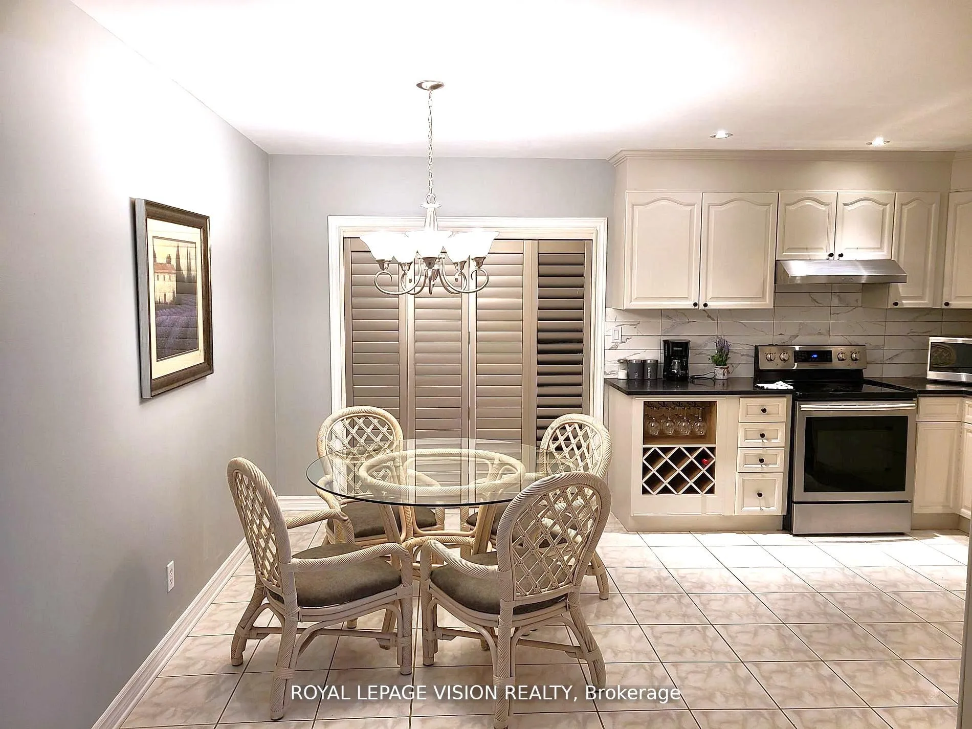 Photo 21 of Unit Main, 8001 Woodsview Crescent, Niagara Falls, Ascot — HOMEH