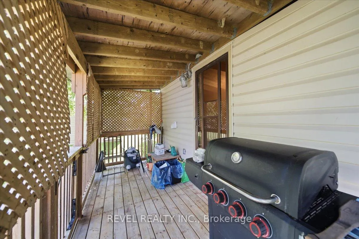 Photo 23 of 13 Winger Drive, Haldimand — HOMEH