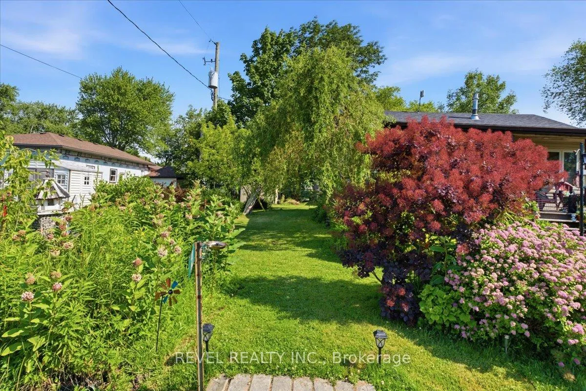 Photo 27 of 13 Winger Drive, Haldimand — HOMEH