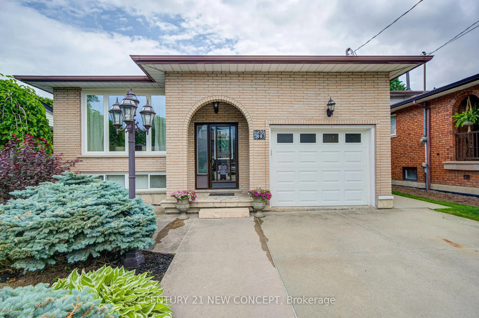 Photo 2 of Unit MAIN, 89 Greencedar Drive, Hamilton, Gurnett — HOMEH