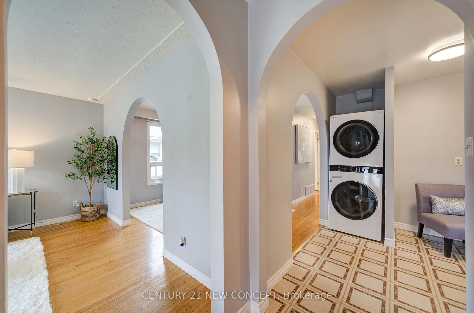 Photo 7 of Unit MAIN, 89 Greencedar Drive, Hamilton, Gurnett — HOMEH