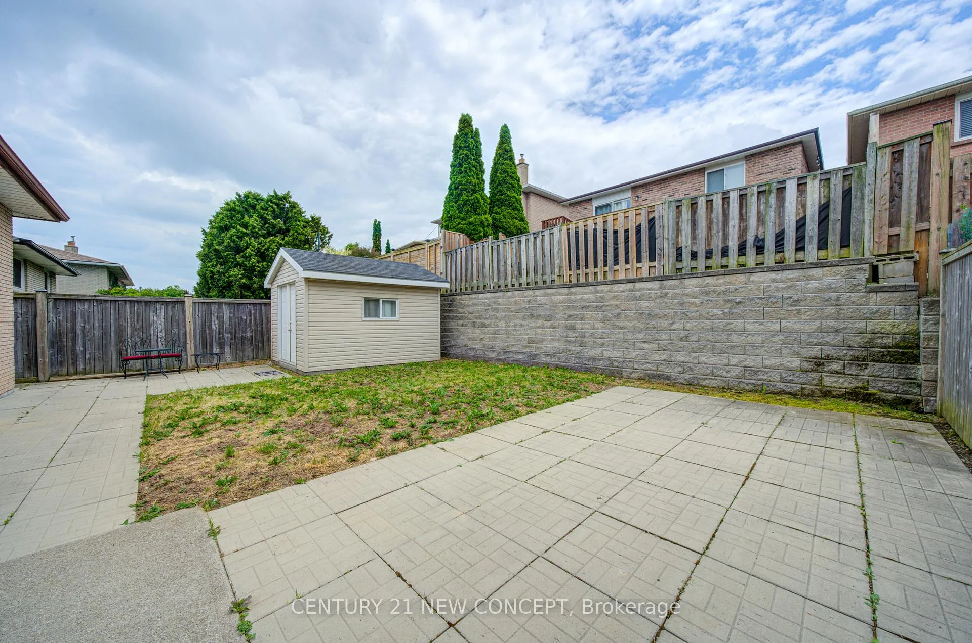 Photo 25 of Unit MAIN, 89 Greencedar Drive, Hamilton, Gurnett — HOMEH
