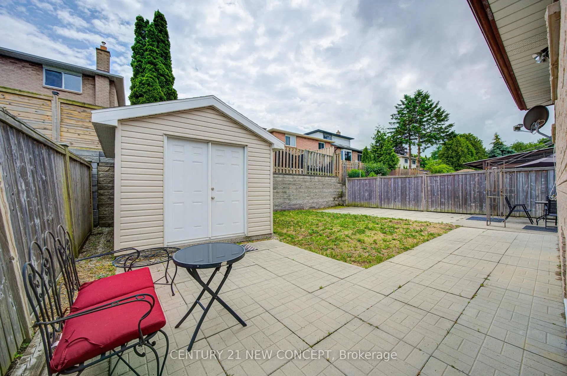 Photo 26 of Unit MAIN, 89 Greencedar Drive, Hamilton, Gurnett — HOMEH