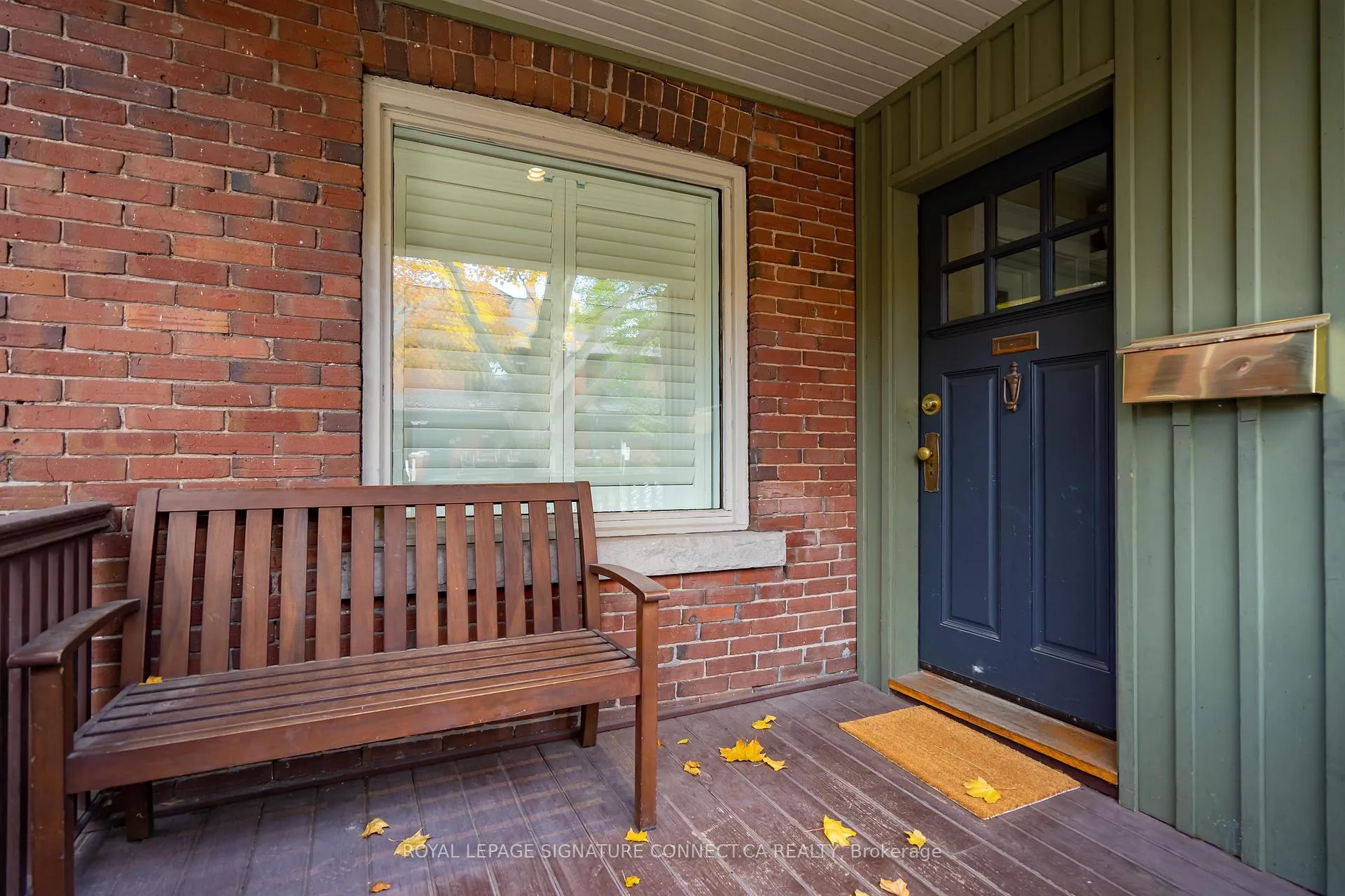 Photo 2 of 41 Palmerston Gardens, Toronto, The Annex — HOMEH