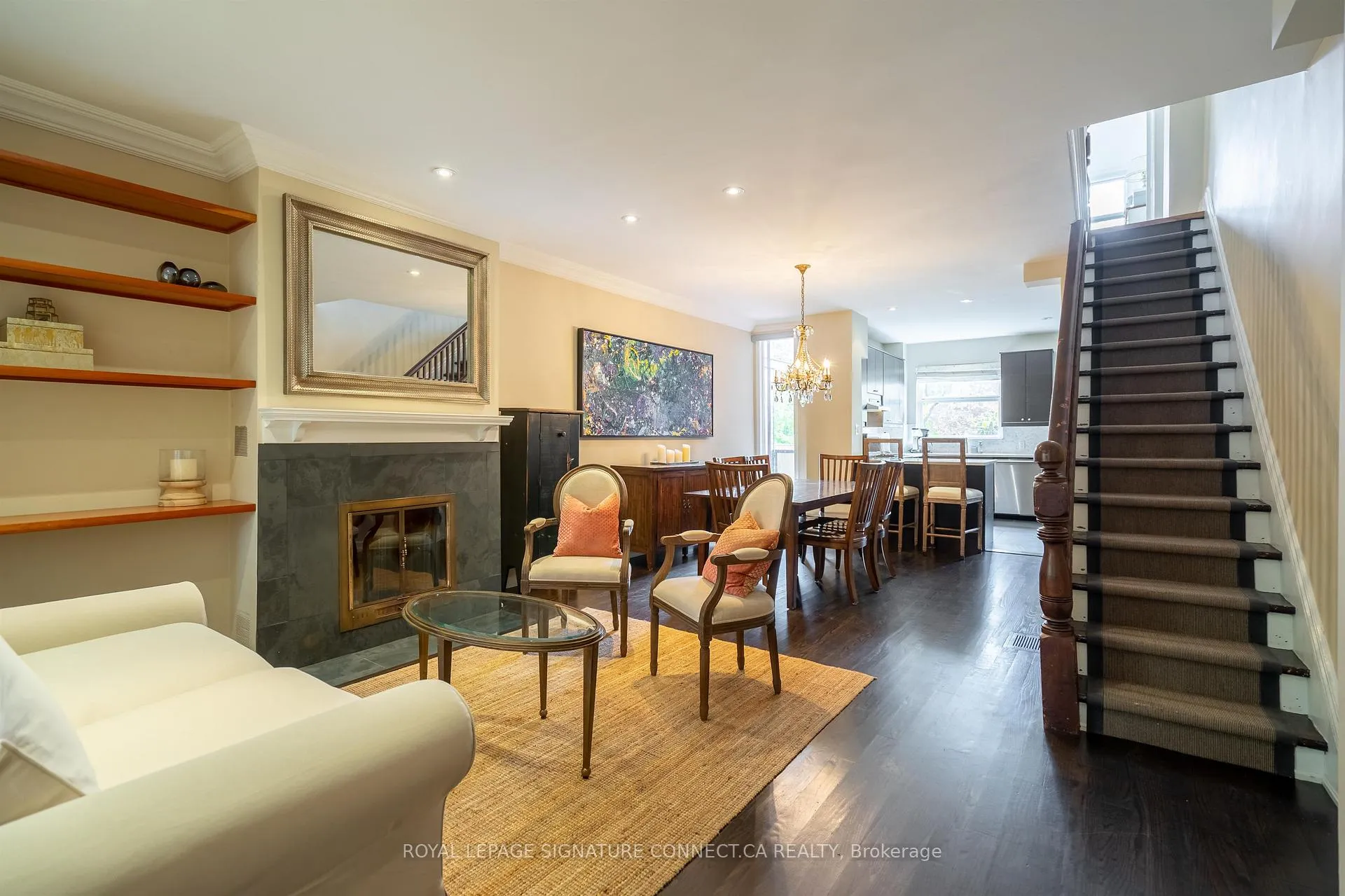 Photo 3 of 41 Palmerston Gardens, Toronto, The Annex — HOMEH