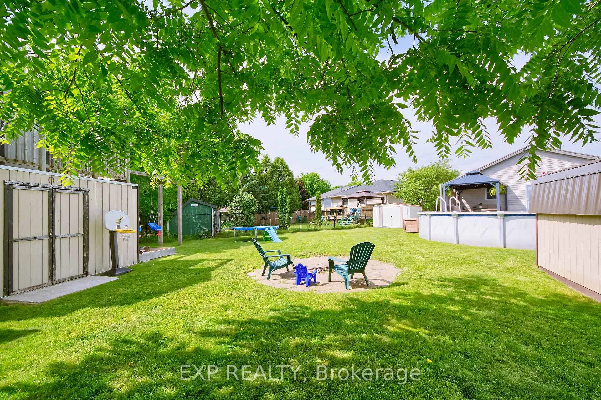 Photo 6 of 8 Rebecca Drive, Aylmer — HOMEH