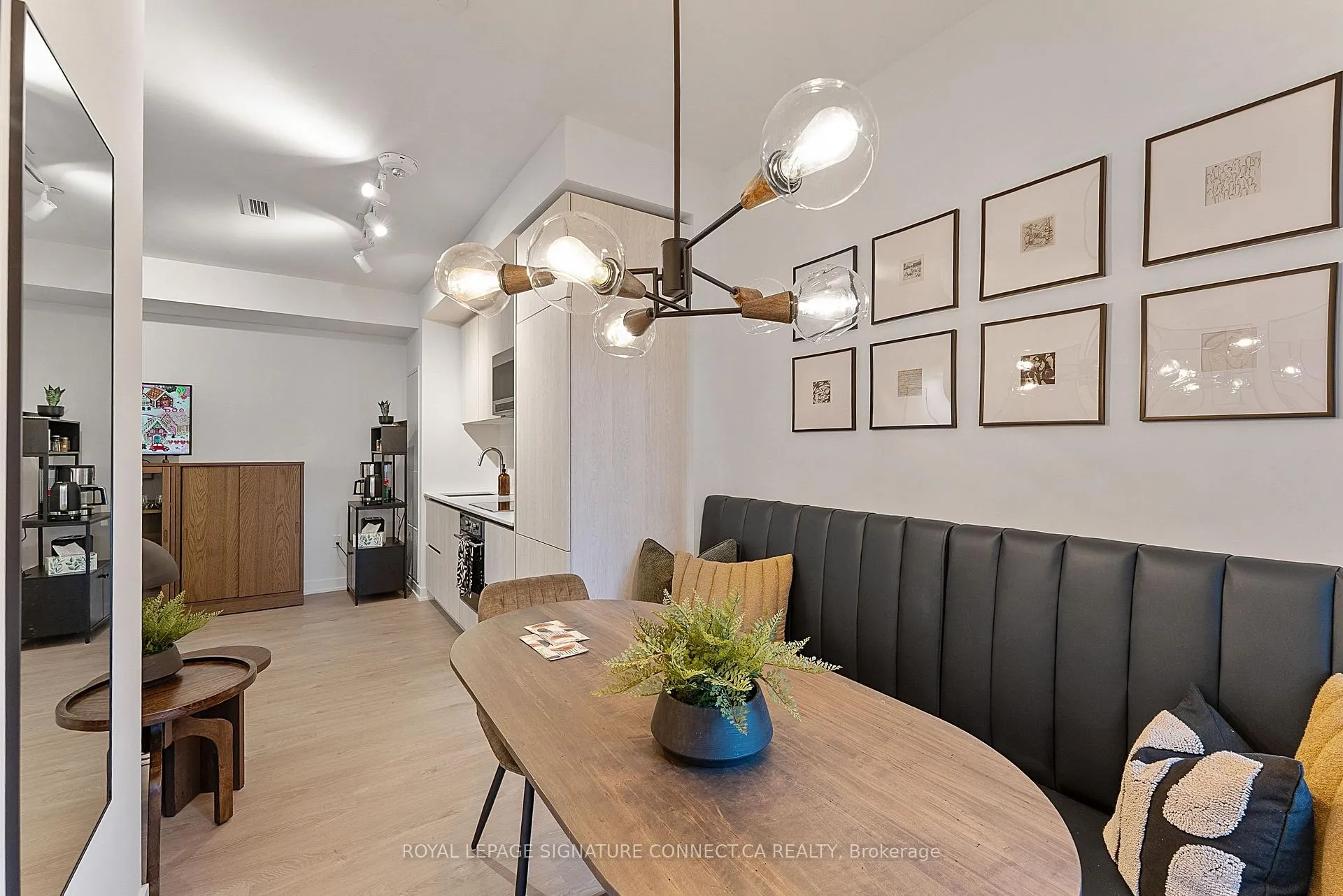 Photo 14 of Unit 415, 110 Broadway Avenue, Toronto, Mount Pleasant West — HOMEH