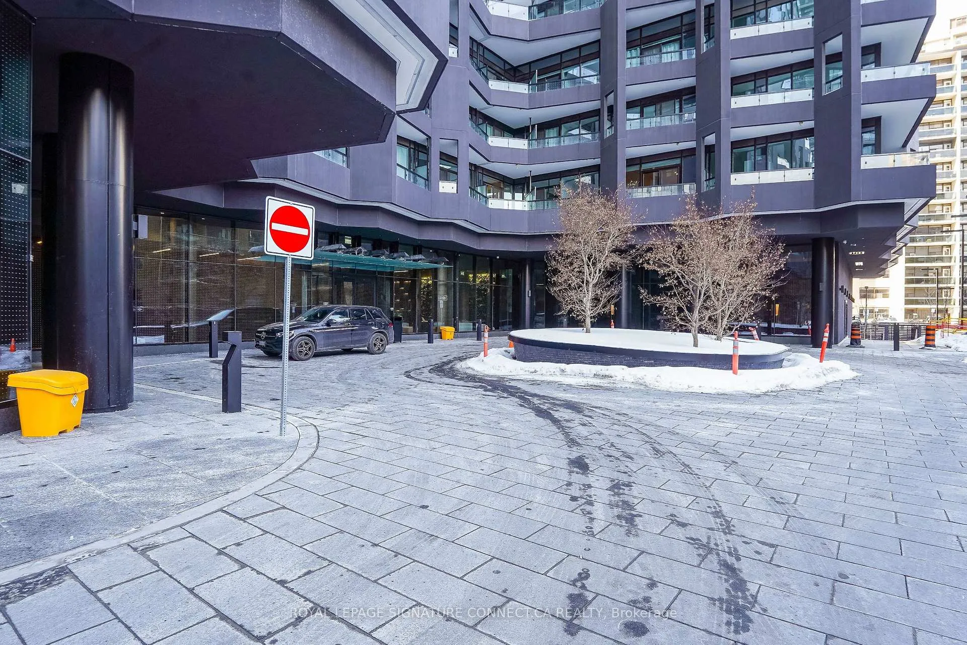 Photo 25 of Unit 415, 110 Broadway Avenue, Toronto, Mount Pleasant West — HOMEH