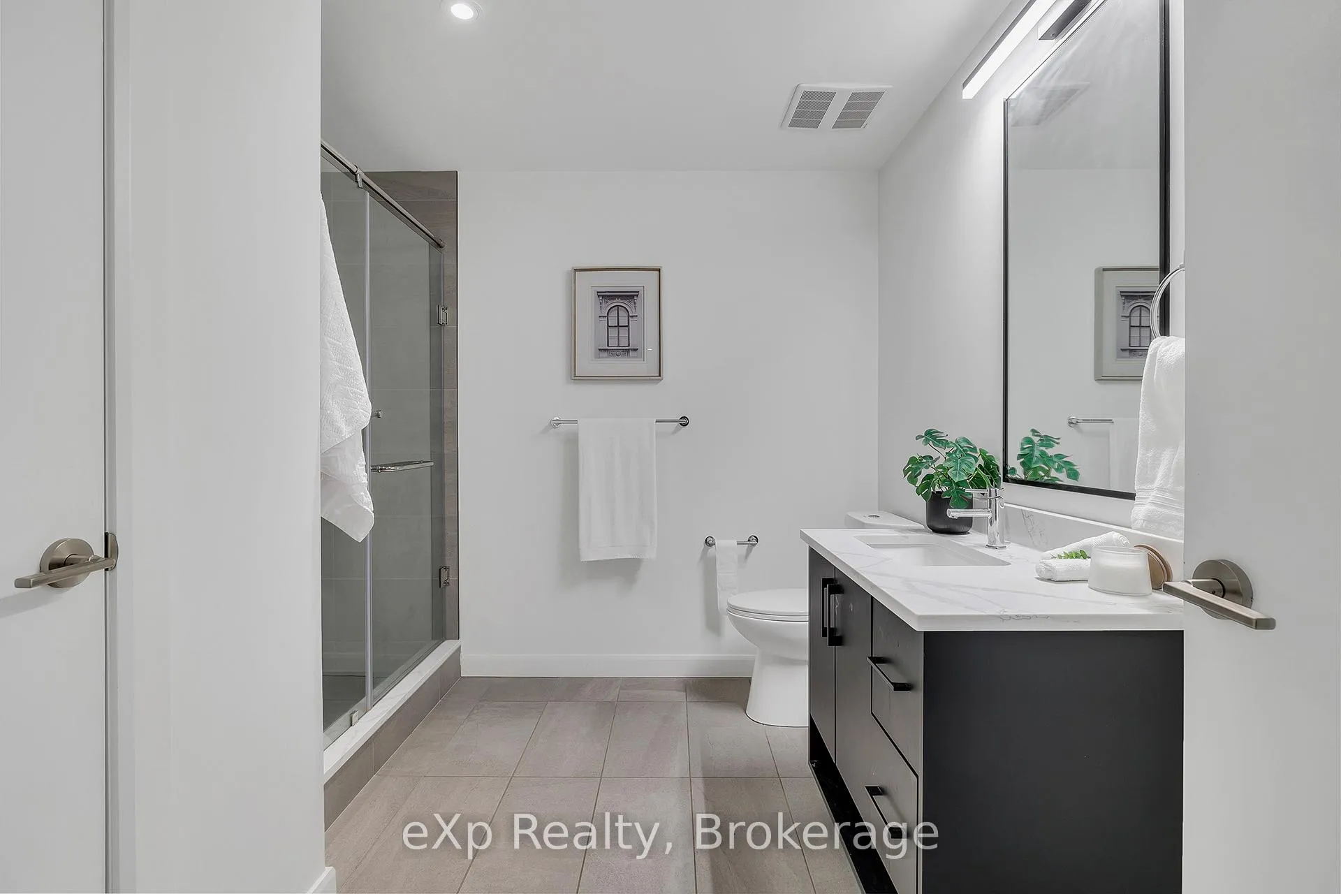 Photo 12 of Unit 306, 741 King Street W, Kitchener, KW Hospital — HOMEH