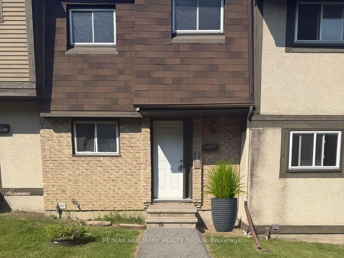 Photo of Unit 122, 2624 Pimlico Crescent