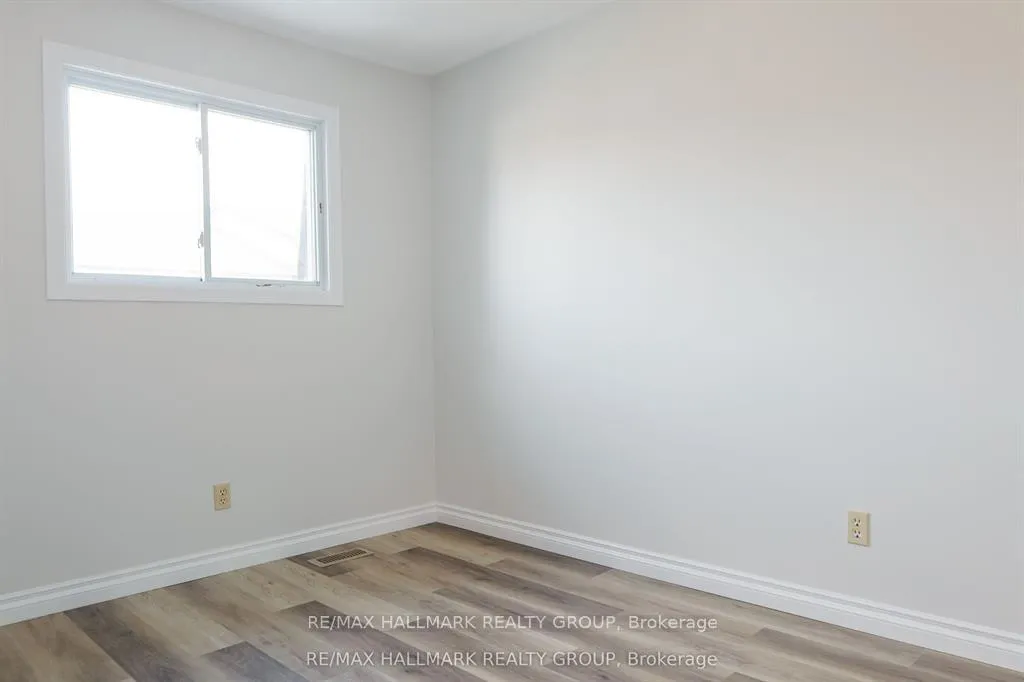 Photo 22 of Unit 122, 2624 Pimlico Crescent, Ottawa, Emerald Woods/Sawmill Creek — HOMEH