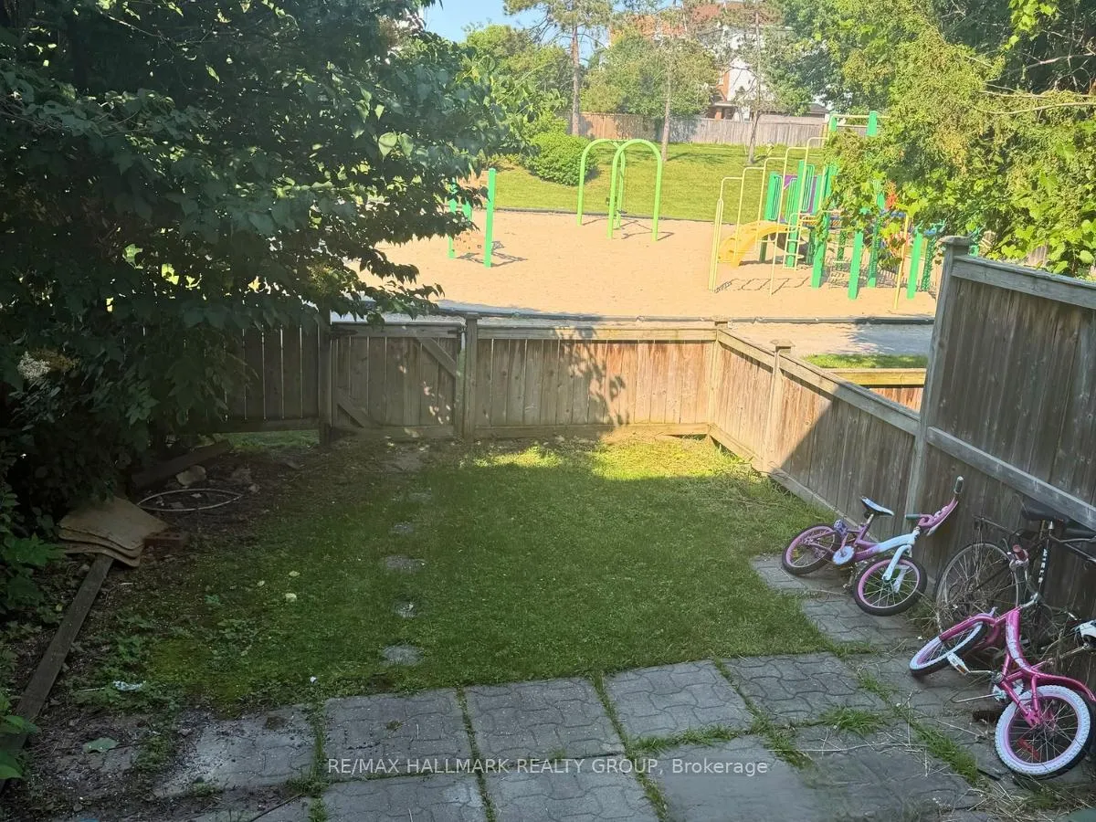 Photo 32 of Unit 122, 2624 Pimlico Crescent, Ottawa, Emerald Woods/Sawmill Creek — HOMEH