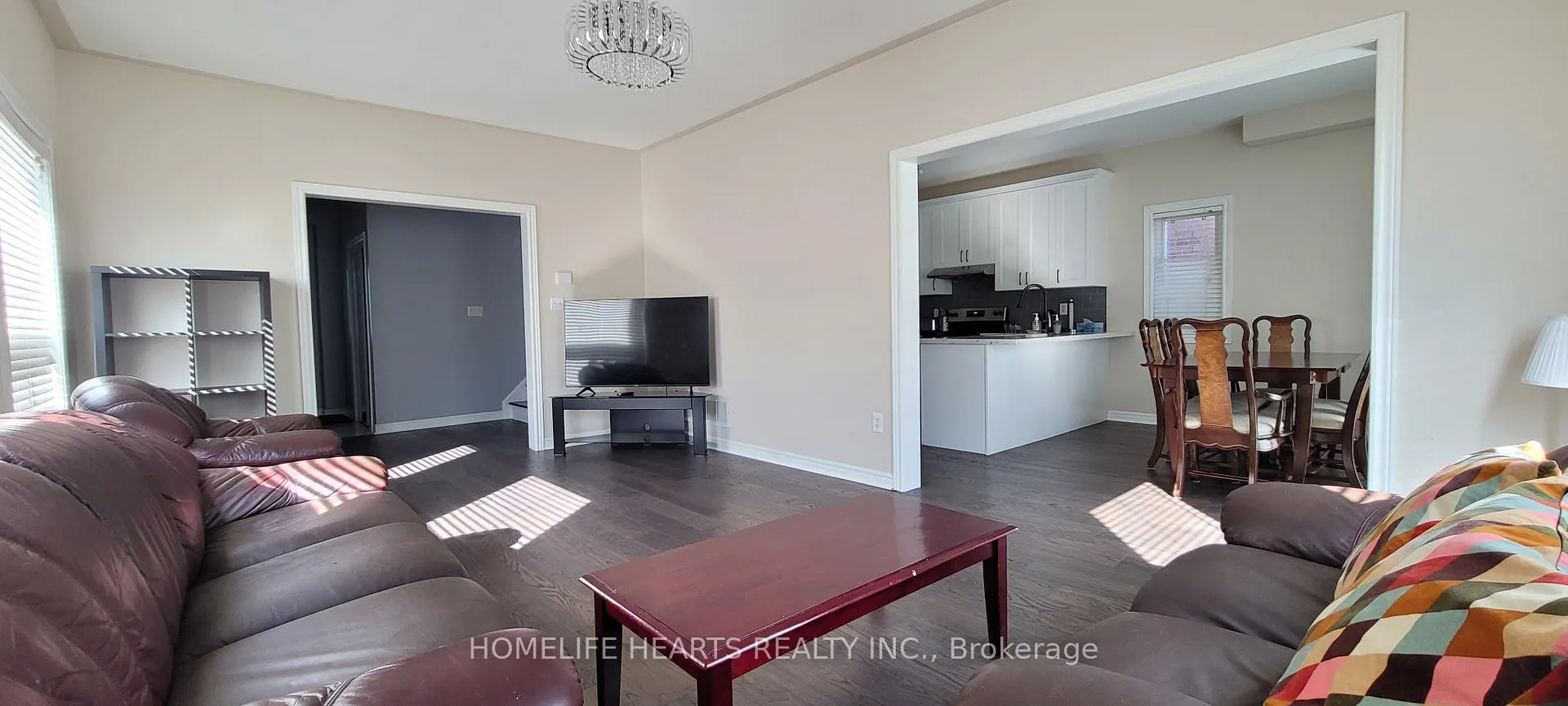 Photo 6 of 43 Turquoise Crescent, Brampton, Bram East — HOMEH
