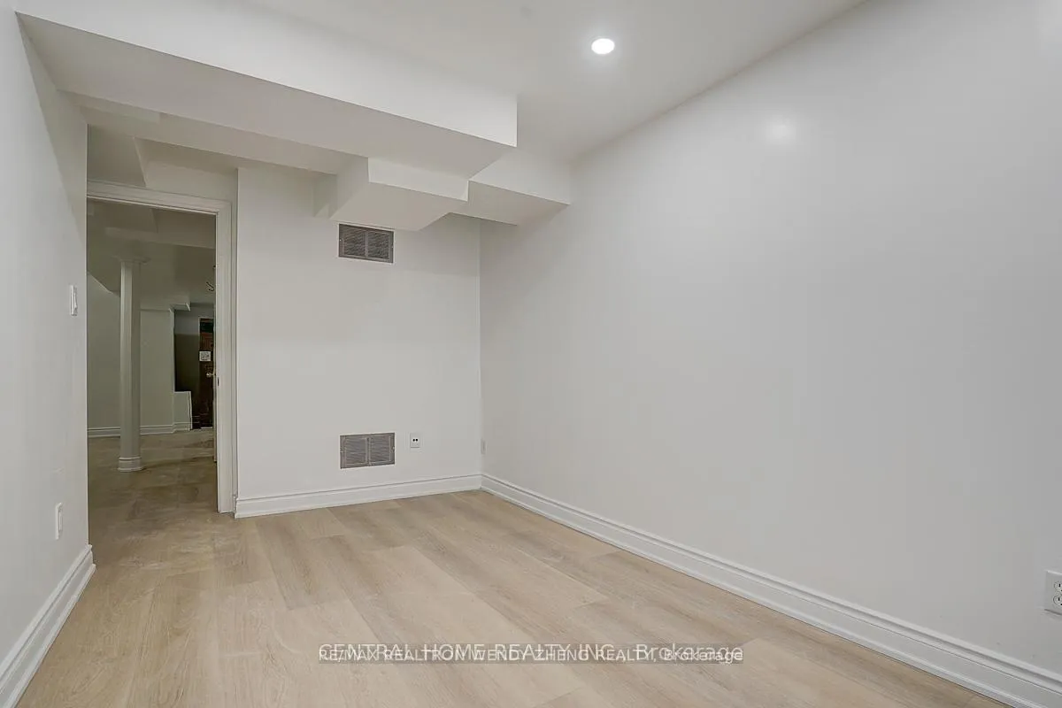 Photo 8 of Unit Bsmt, 47 Stella Drive, Markham, Middlefield — HOMEH