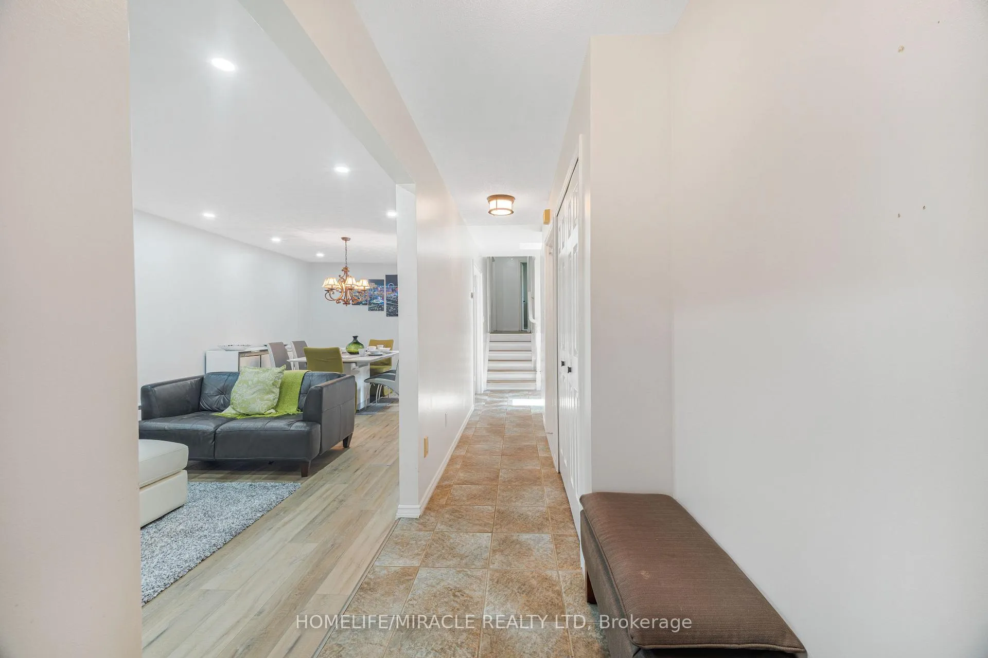Photo 10 of 23 Millpond Place, Hamilton, Randall — HOMEH