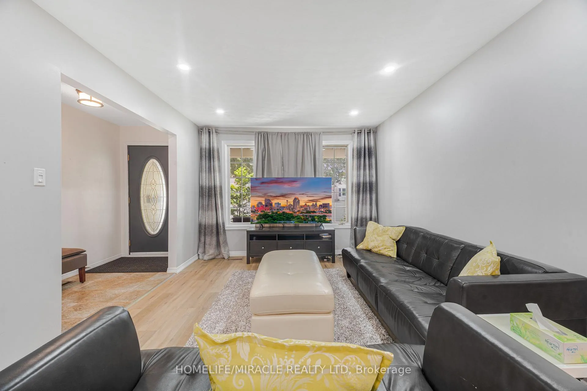 Photo 11 of 23 Millpond Place, Hamilton, Randall — HOMEH