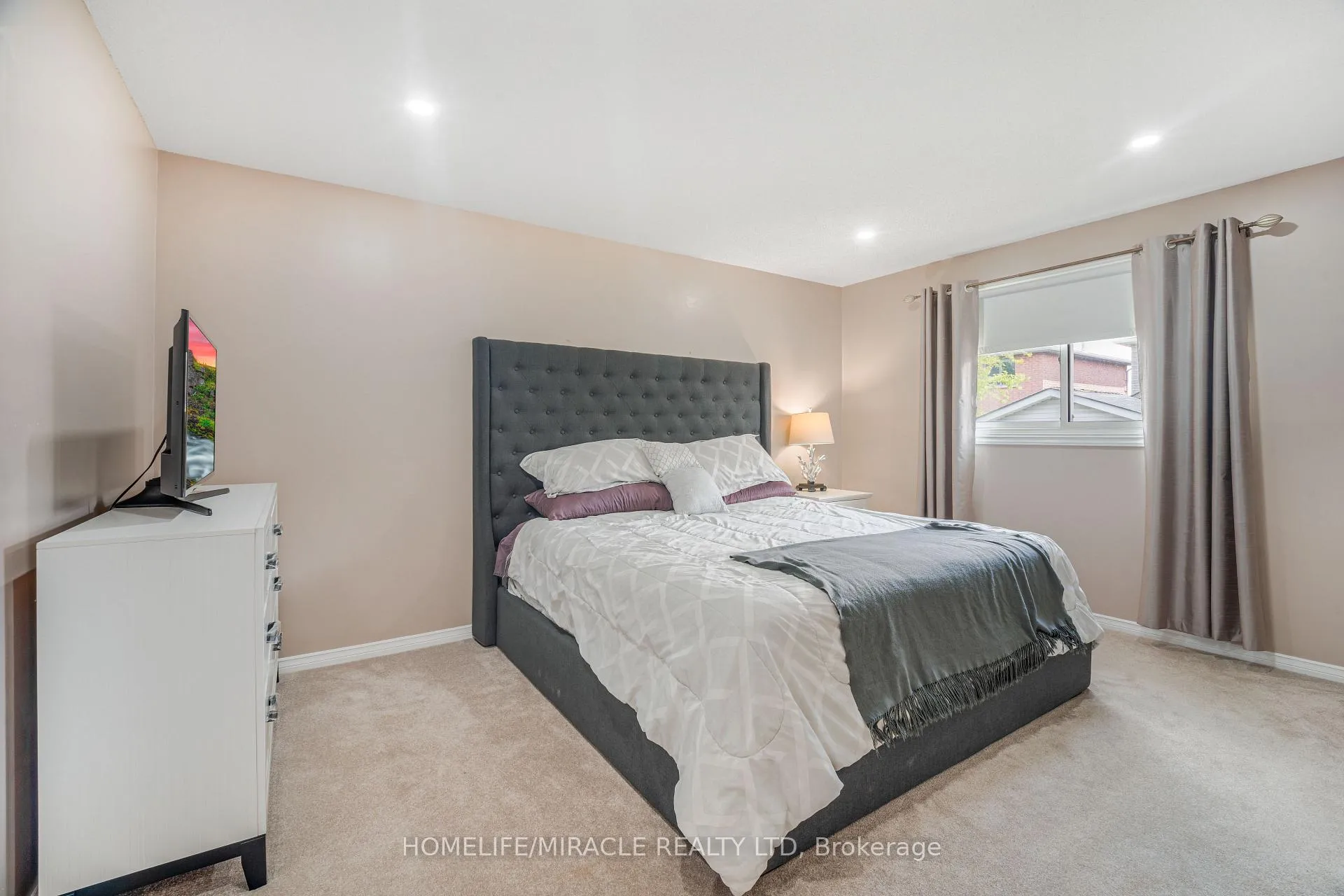 Photo 22 of 23 Millpond Place, Hamilton, Randall — HOMEH