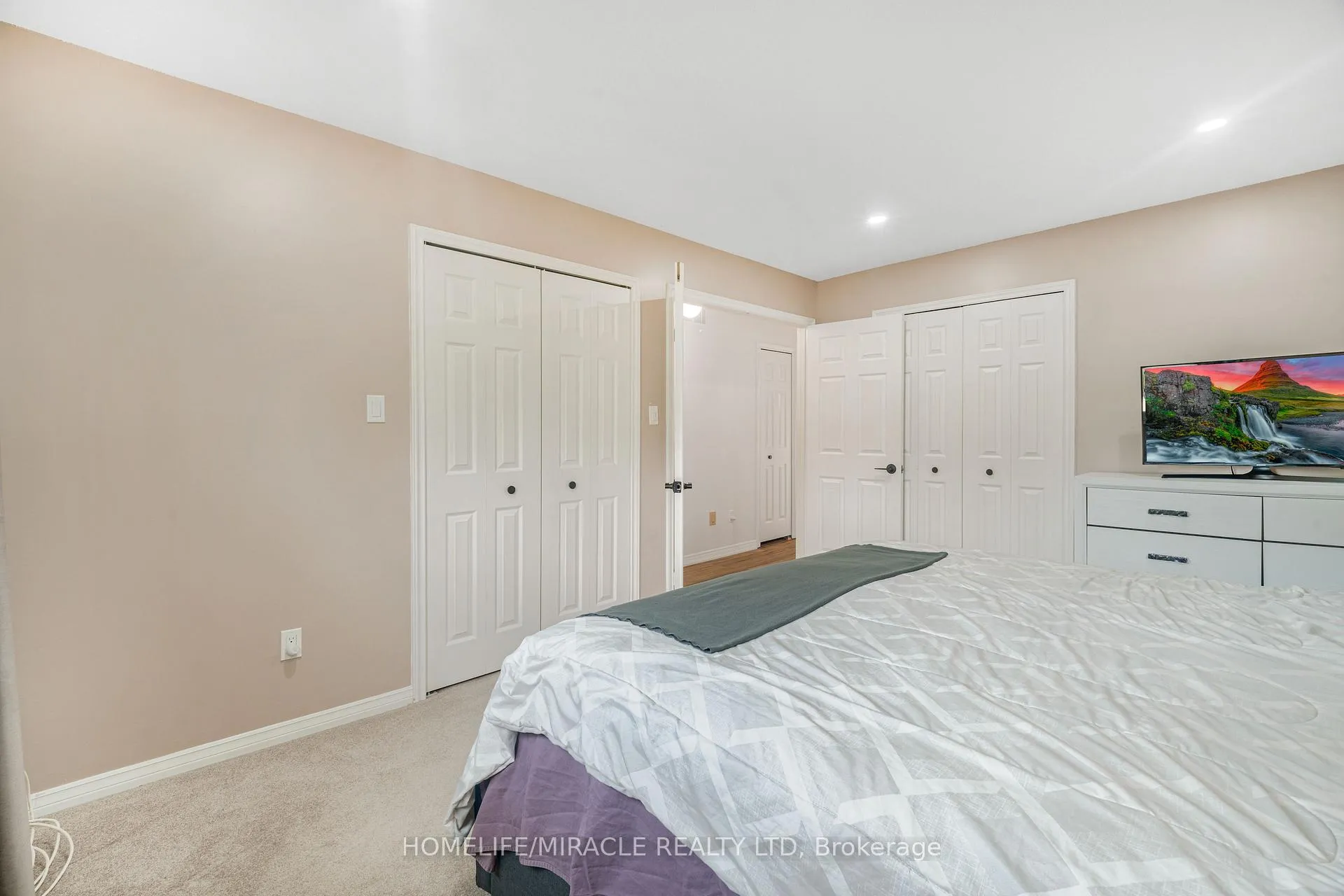 Photo 24 of 23 Millpond Place, Hamilton, Randall — HOMEH