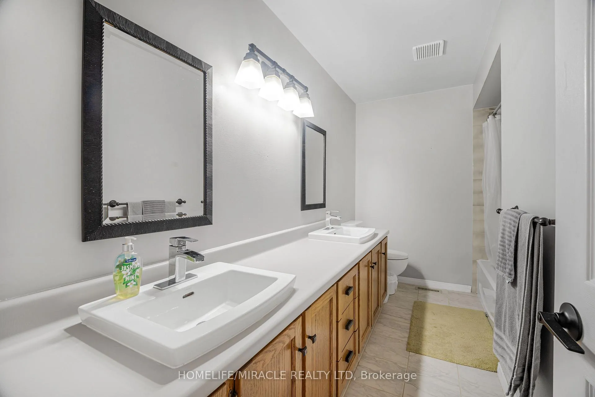 Photo 29 of 23 Millpond Place, Hamilton, Randall — HOMEH