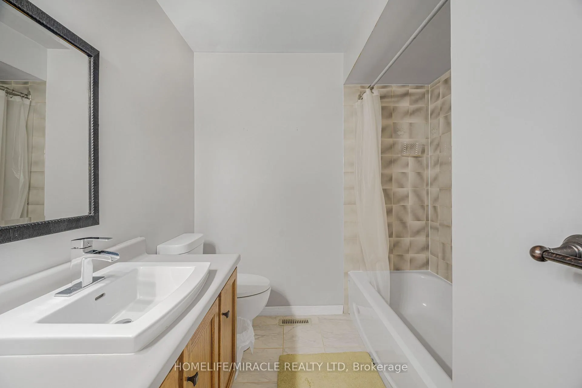 Photo 30 of 23 Millpond Place, Hamilton, Randall — HOMEH