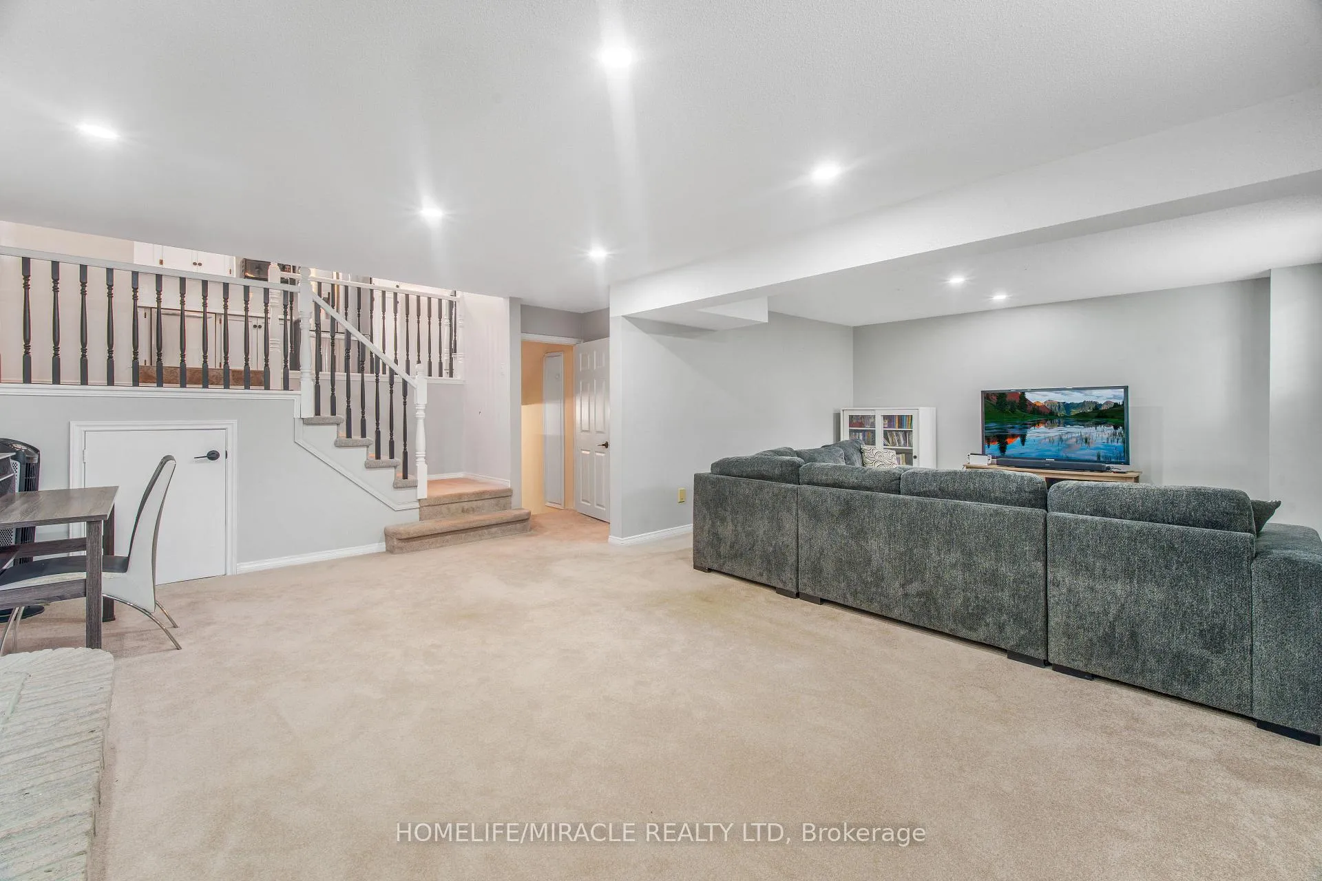 Photo 33 of 23 Millpond Place, Hamilton, Randall — HOMEH