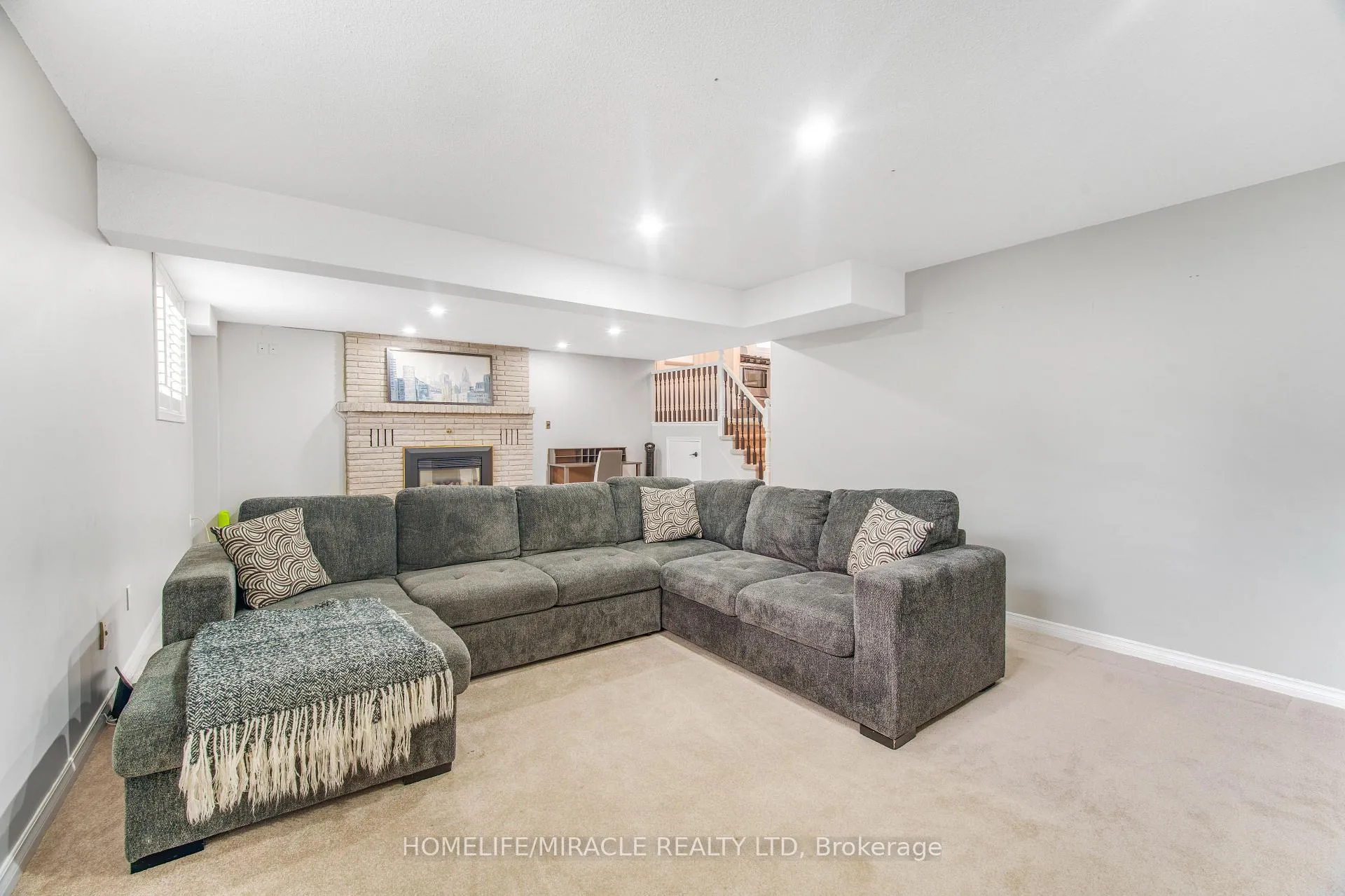 Photo 36 of 23 Millpond Place, Hamilton, Randall — HOMEH