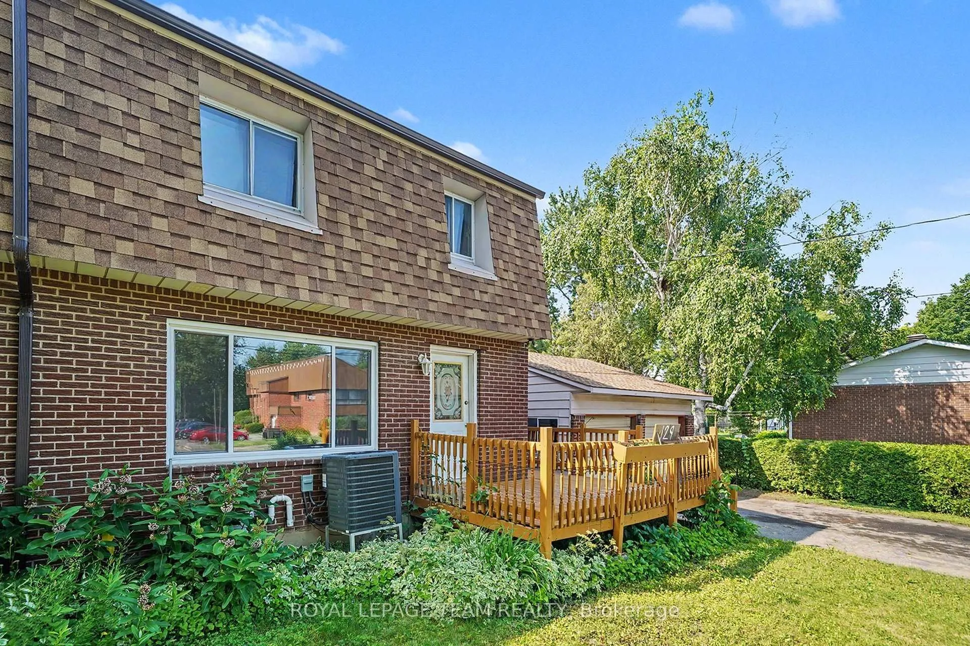 Photo 2 of 129 Christopher Hamilton Street, Ottawa, Richmond — HOMEH
