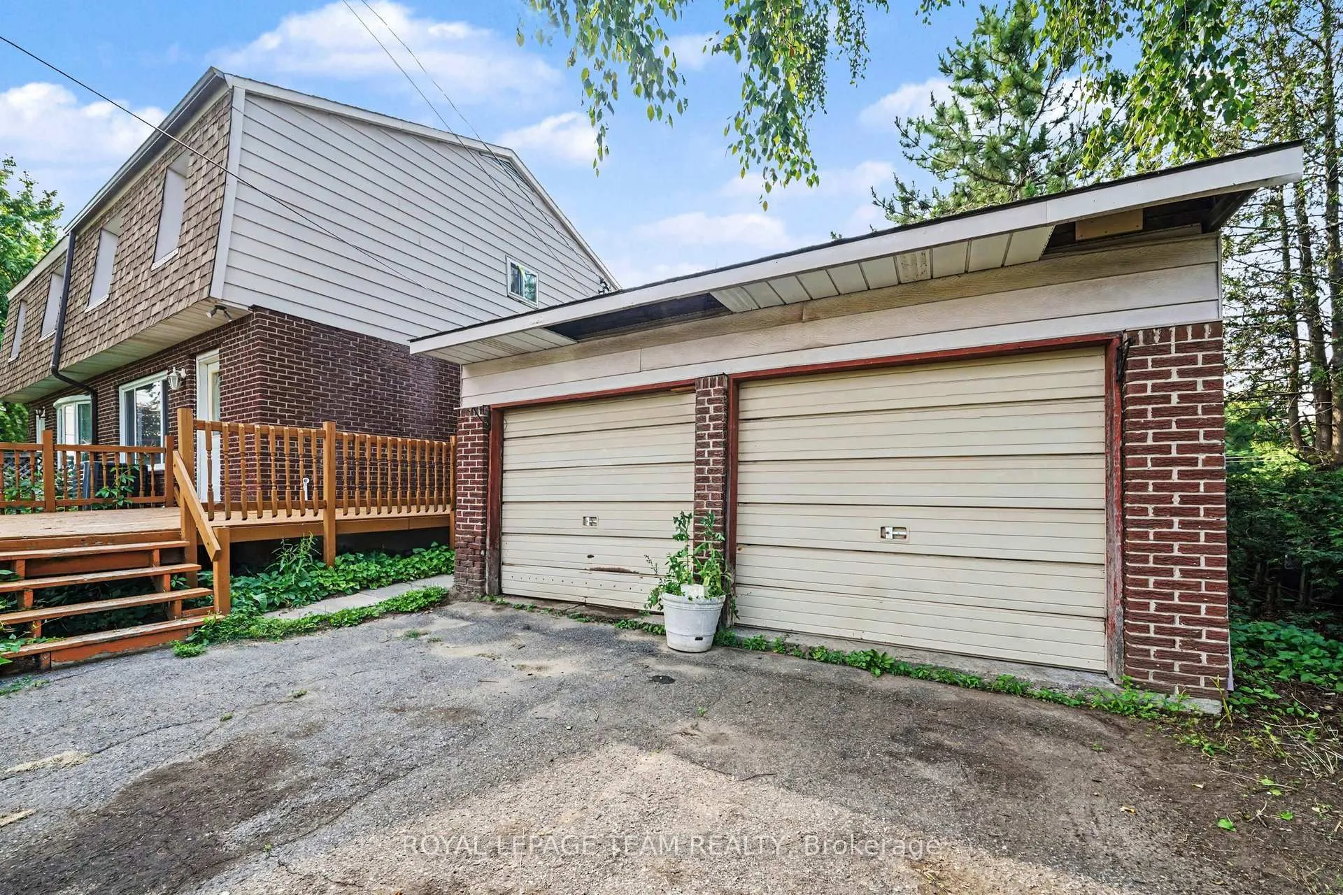 Photo 4 of 129 Christopher Hamilton Street, Ottawa, Richmond — HOMEH