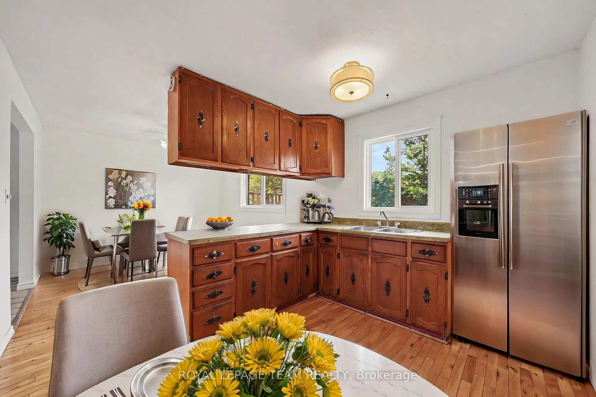 Photo 11 of 129 Christopher Hamilton Street, Ottawa, Richmond — HOMEH