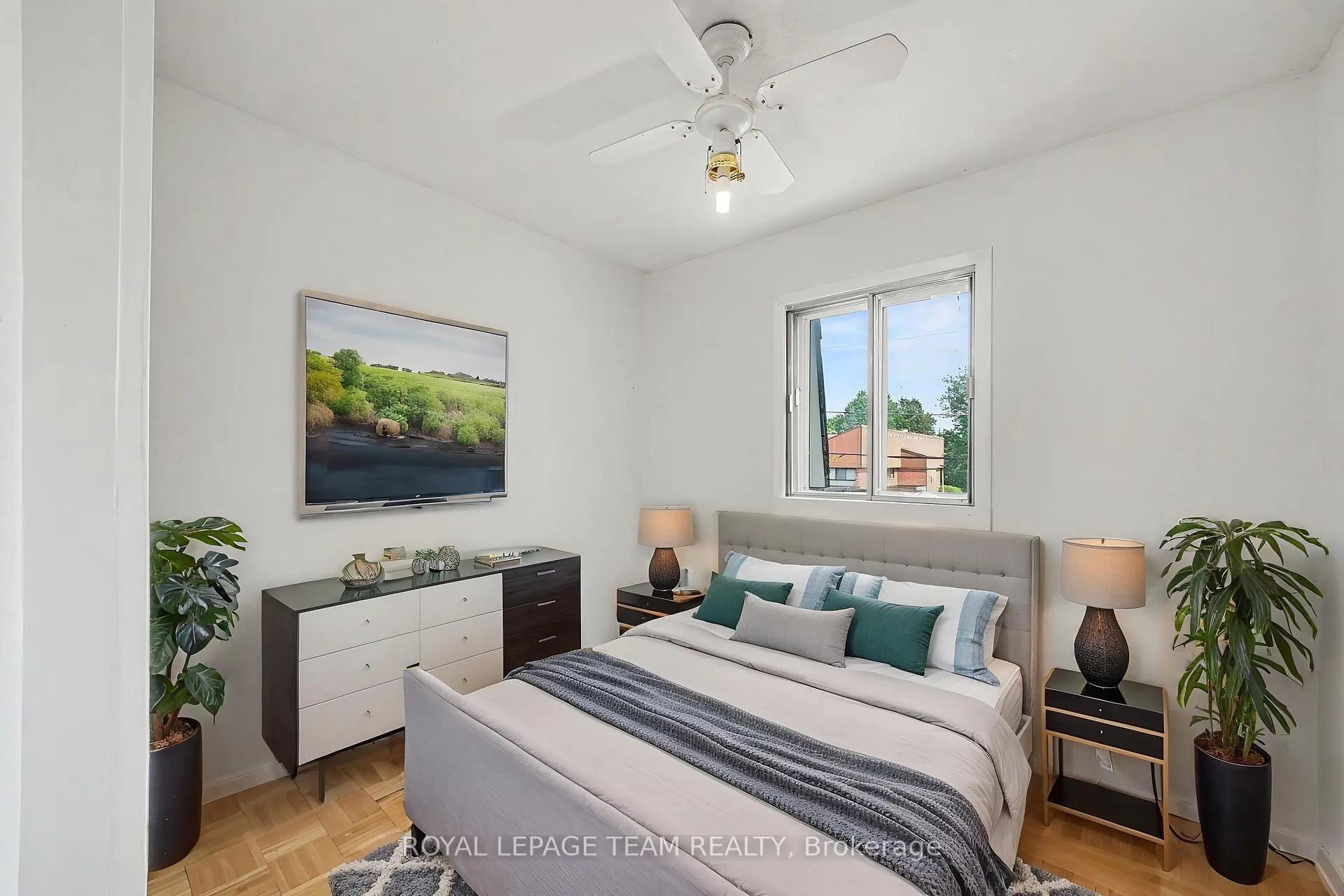Photo 18 of 129 Christopher Hamilton Street, Ottawa, Richmond — HOMEH