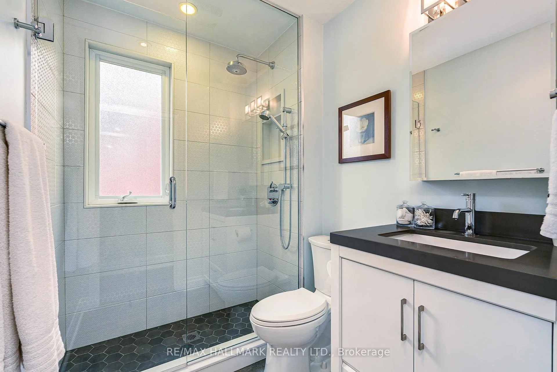 Photo 27 of 63 Hillsview Avenue, Toronto, High Park North — HOMEH
