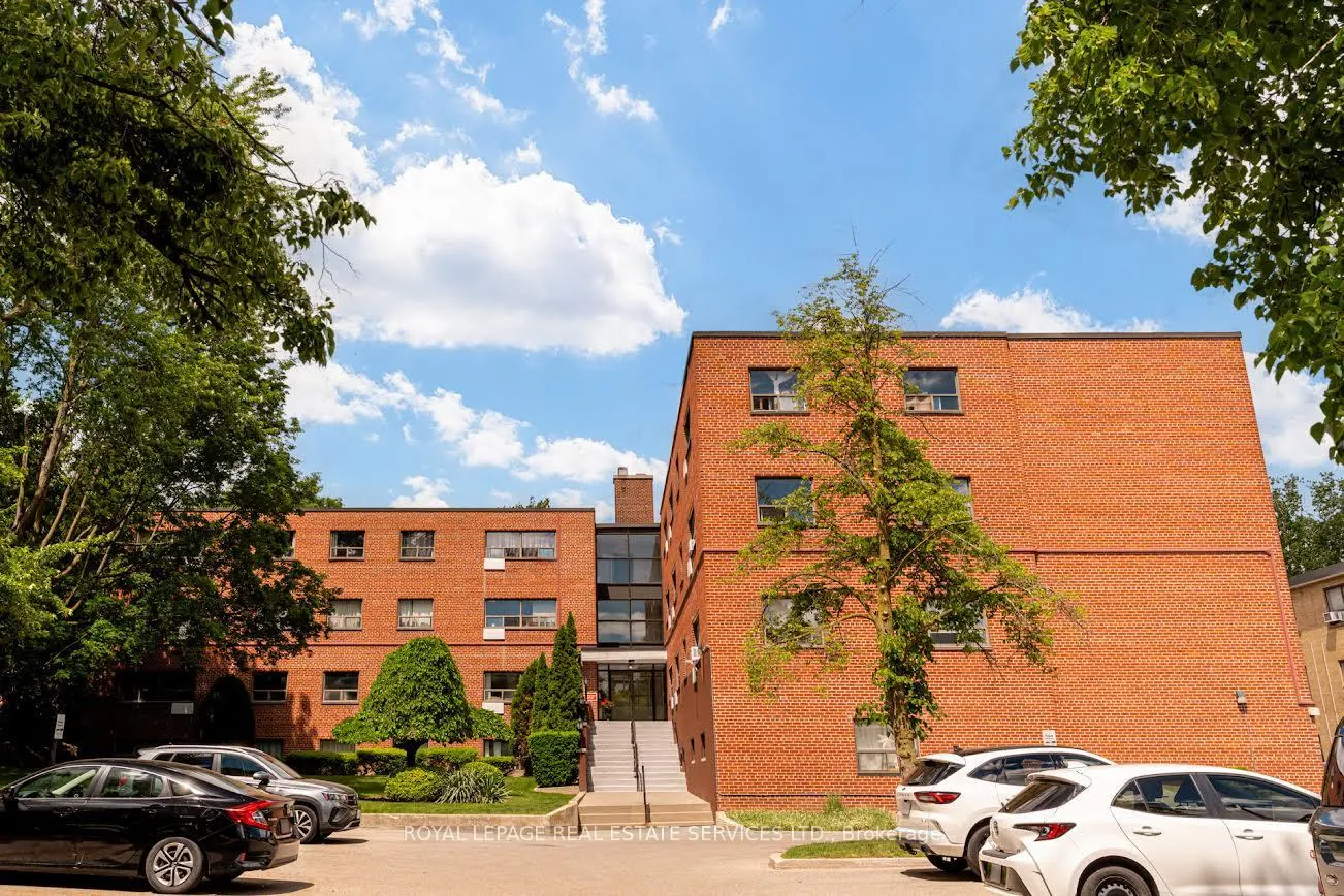 Photo 1 of Unit 202, 101 Coe Hill Drive, Toronto, High Park-Swansea — HOMEH