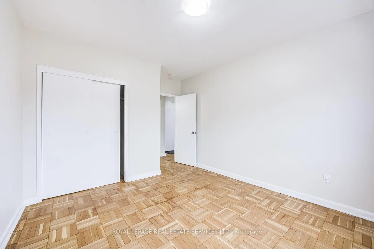 Photo 15 of Unit 202, 101 Coe Hill Drive, Toronto, High Park-Swansea — HOMEH