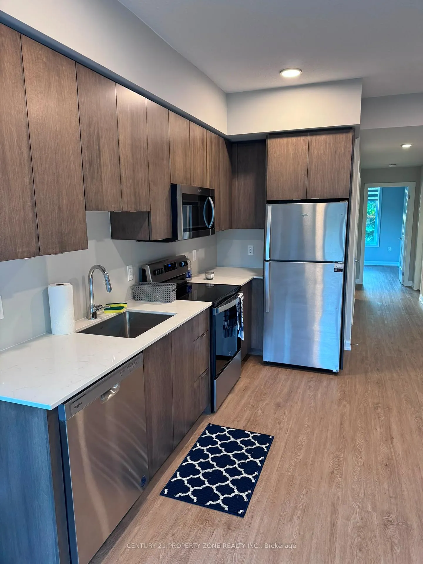 Photo 3 of Unit 402, 708 Woolwich Street, Guelph, Riverside Park — HOMEH