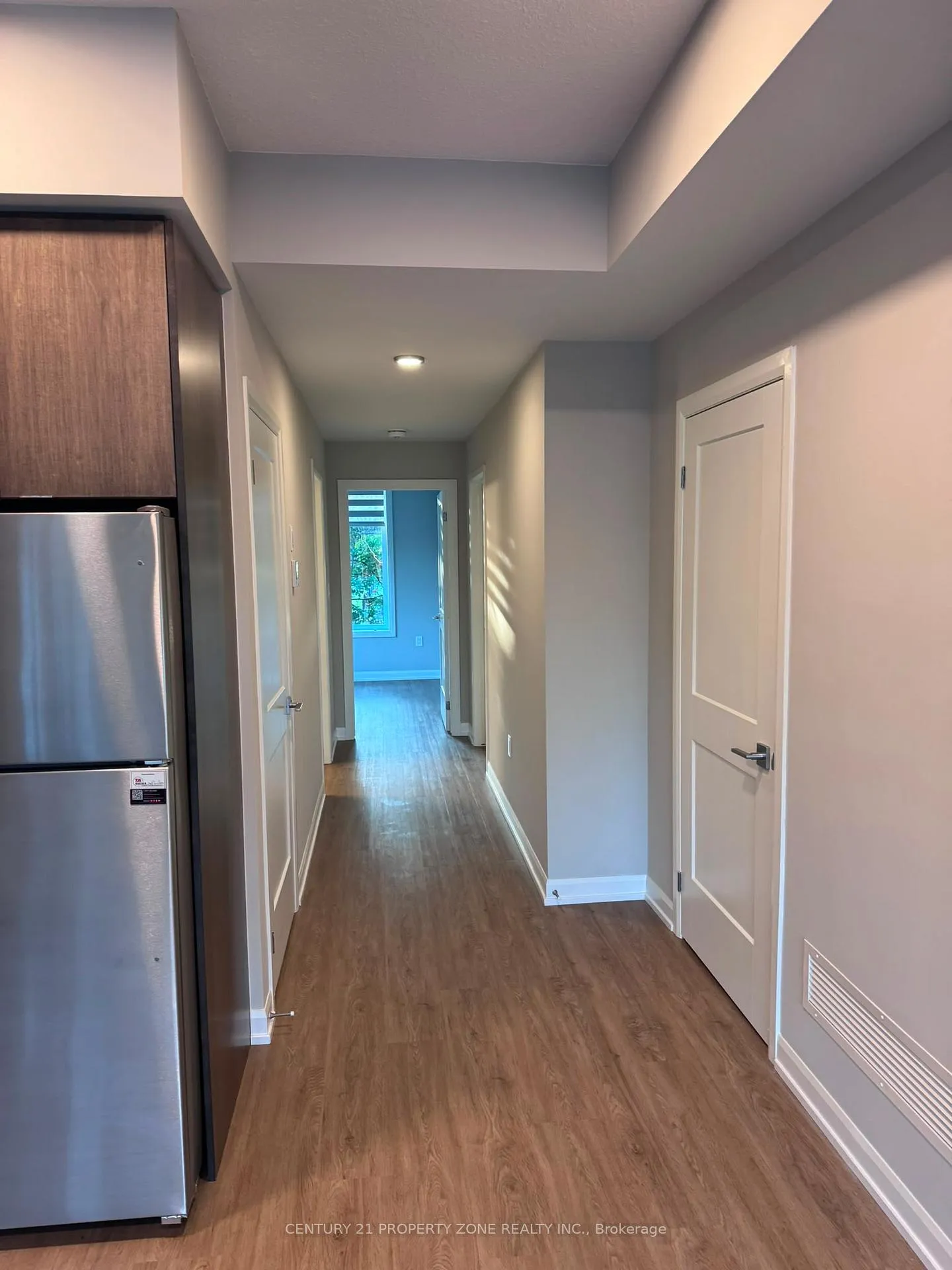 Photo 5 of Unit 402, 708 Woolwich Street, Guelph, Riverside Park — HOMEH