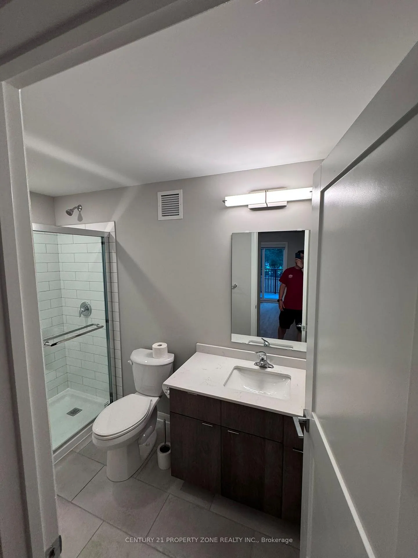 Photo 21 of Unit 402, 708 Woolwich Street, Guelph, Riverside Park — HOMEH