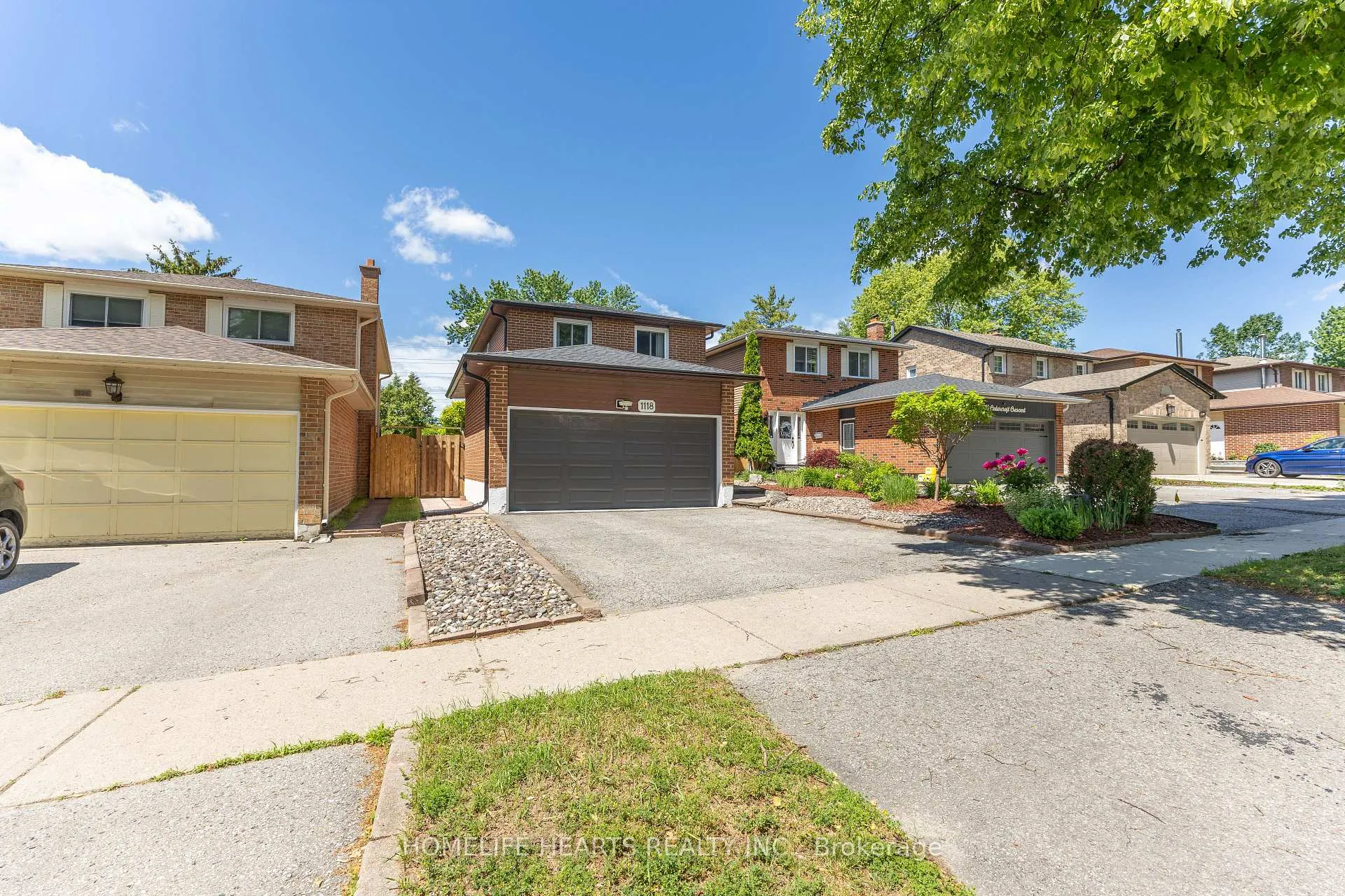 Photo 1 of 1118 Cedarcroft Crescent, Pickering, Liverpool — HOMEH