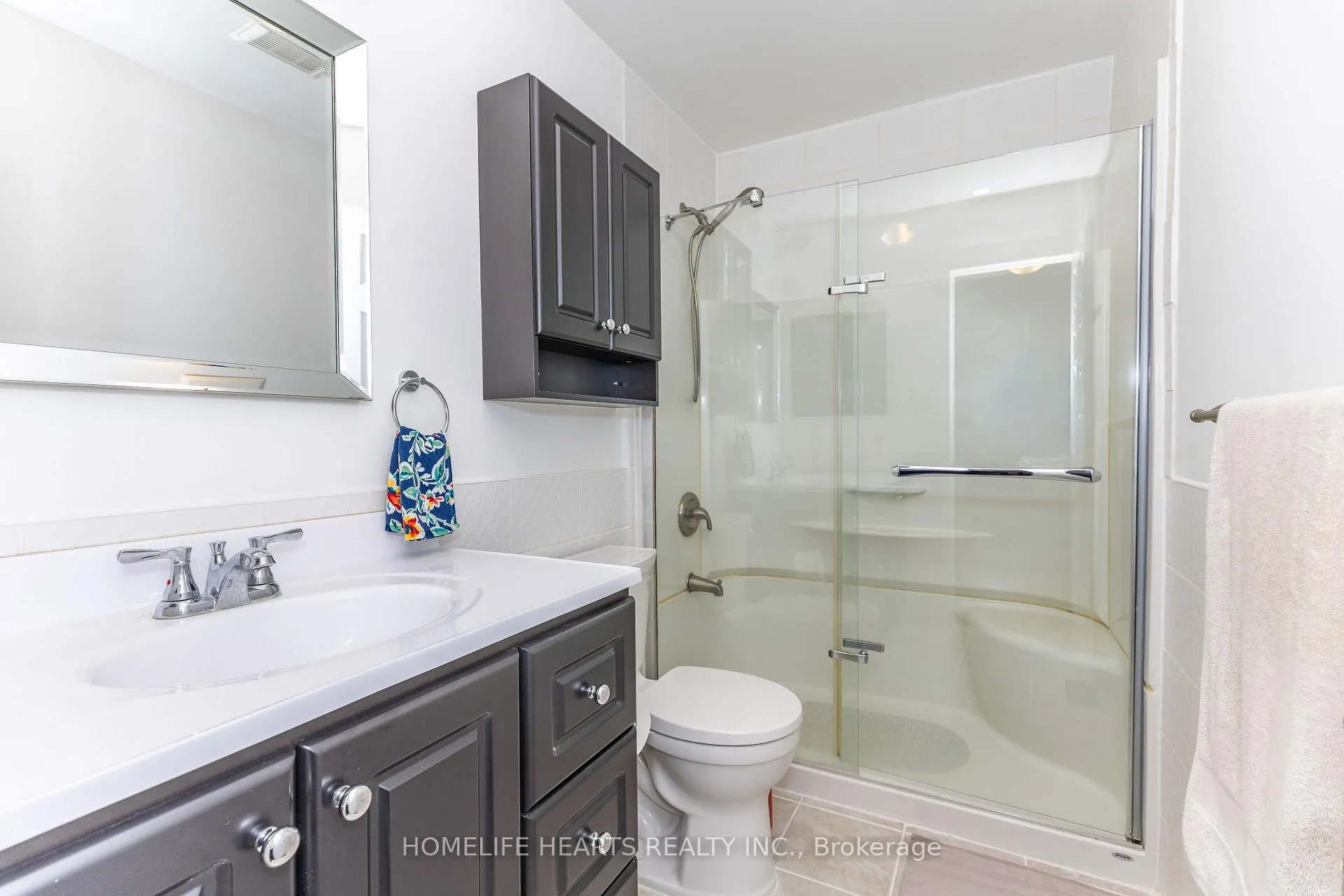 Photo 15 of 1118 Cedarcroft Crescent, Pickering, Liverpool — HOMEH