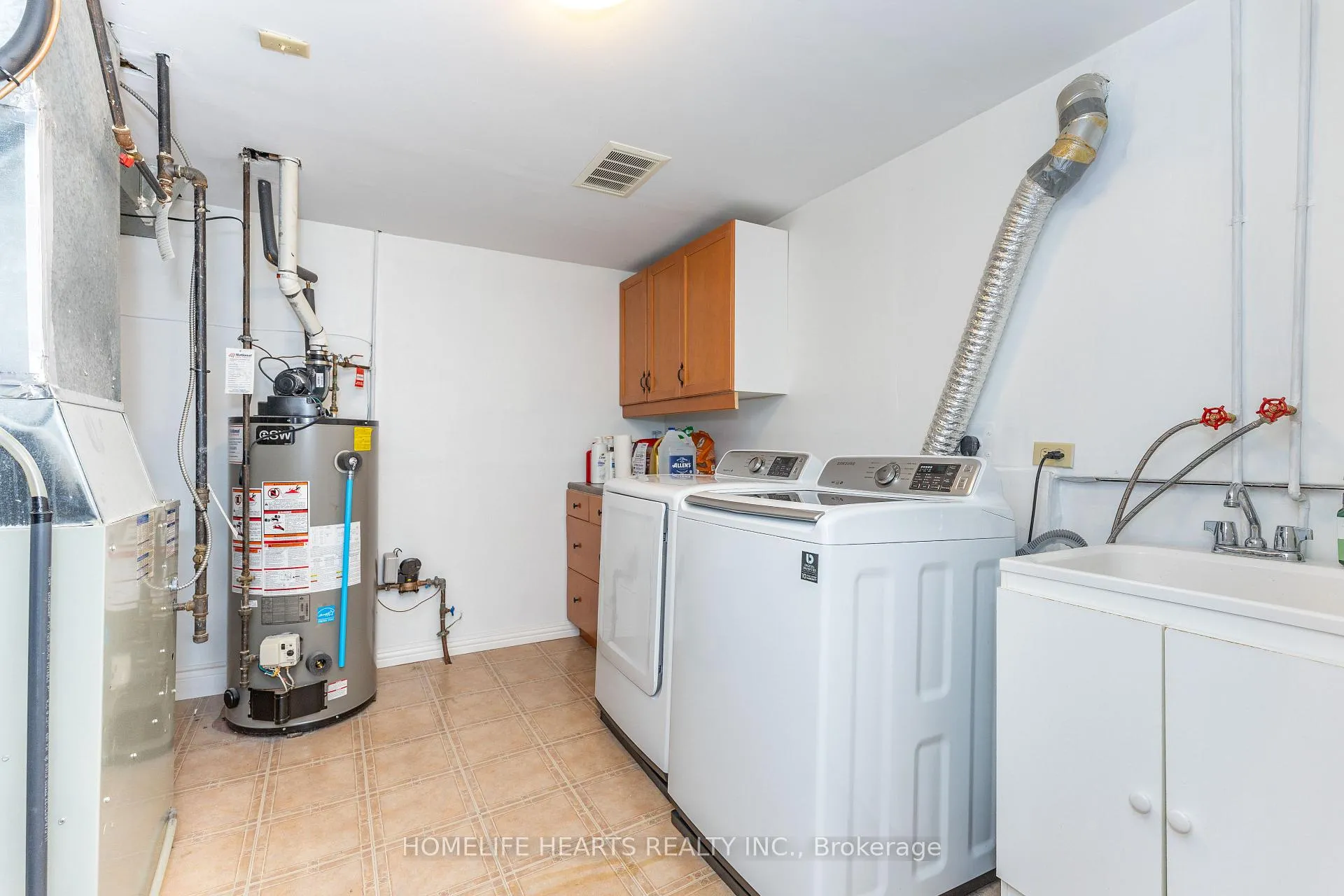 Photo 21 of 1118 Cedarcroft Crescent, Pickering, Liverpool — HOMEH