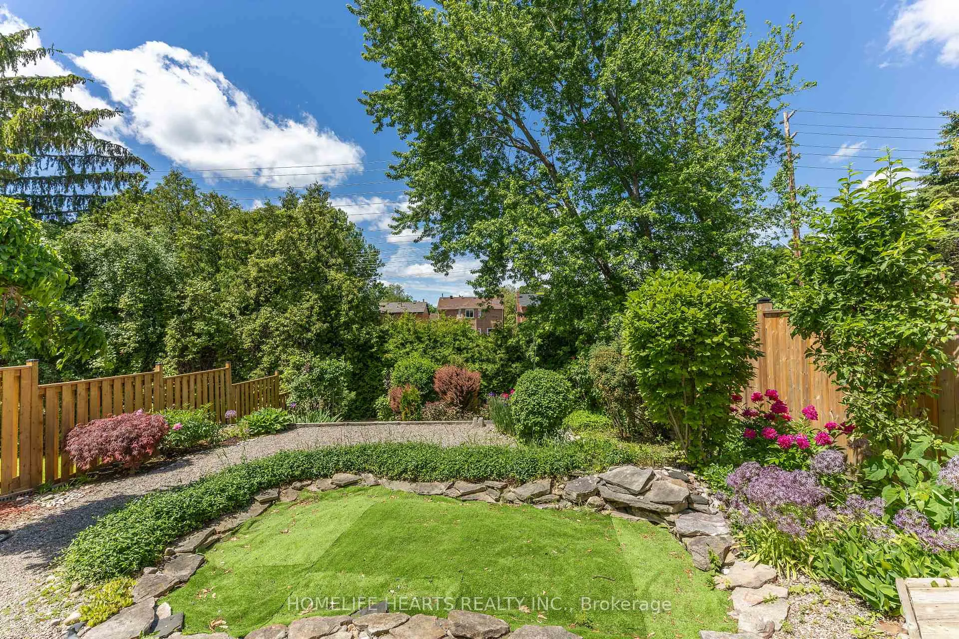 Photo 26 of 1118 Cedarcroft Crescent, Pickering, Liverpool — HOMEH