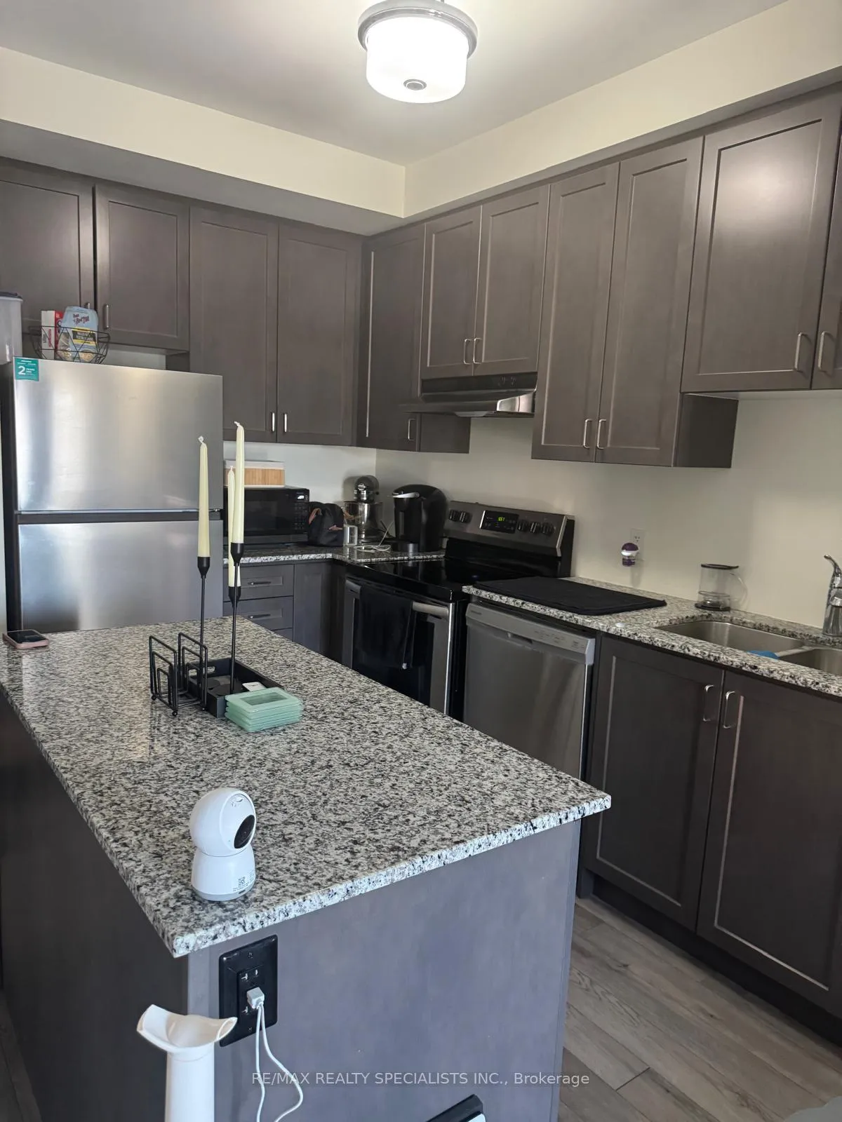 Photo 3 of Unit 327, 200 Lagerfeld Drive, Brampton, Northwest Brampton — HOMEH