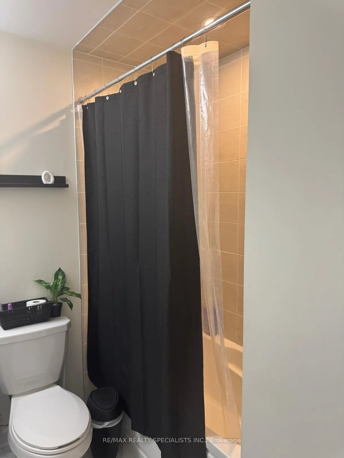 Photo 15 of Unit 327, 200 Lagerfeld Drive, Brampton, Northwest Brampton — HOMEH