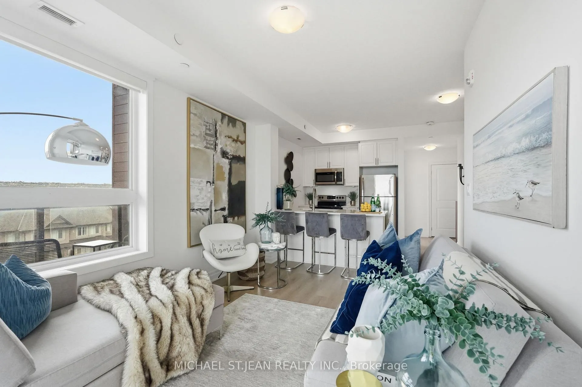 Photo 9 of Unit 410, 101 Shoreview Place, Hamilton, Lakeshore — HOMEH
