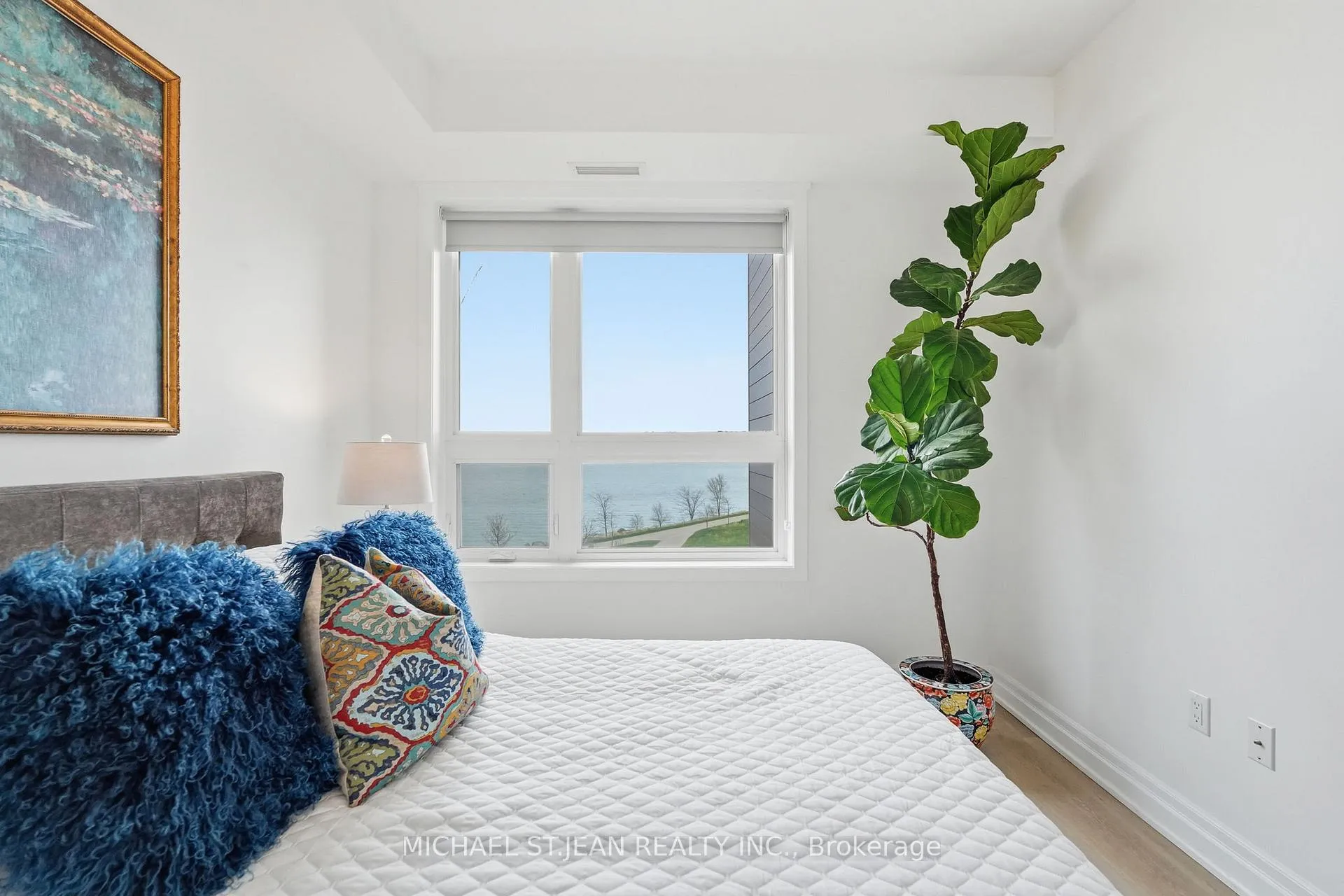 Photo 20 of Unit 410, 101 Shoreview Place, Hamilton, Lakeshore — HOMEH