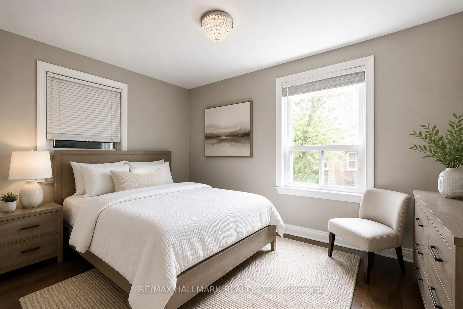 Photo 7 of 139 Kitchener Avenue, Toronto, Caledonia-Fairbank — HOMEH