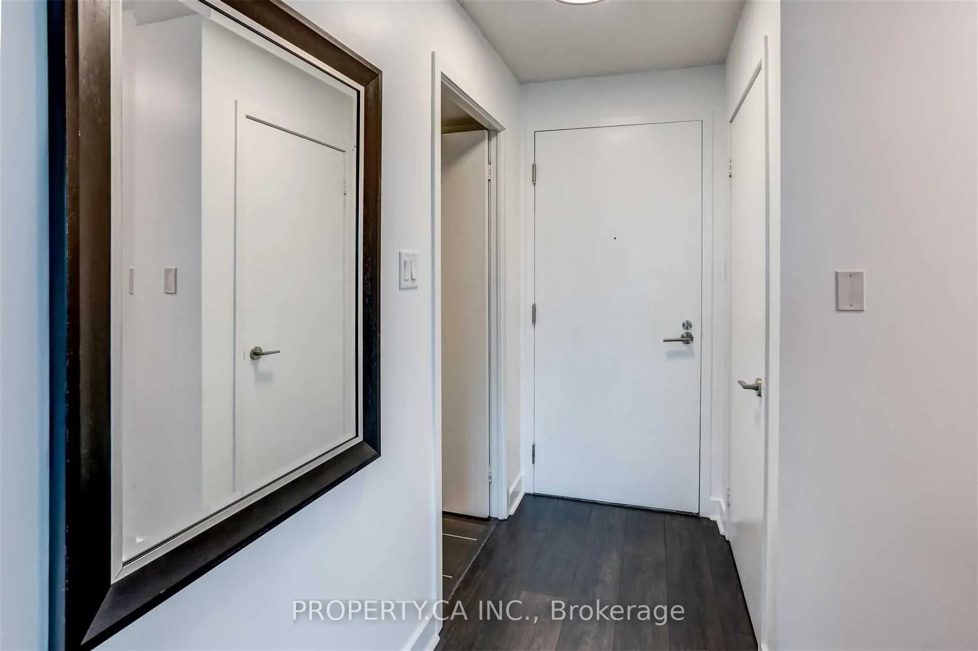 Photo 3 of Unit 410, 1171 Queen Street W, Toronto, Little Portugal — HOMEH