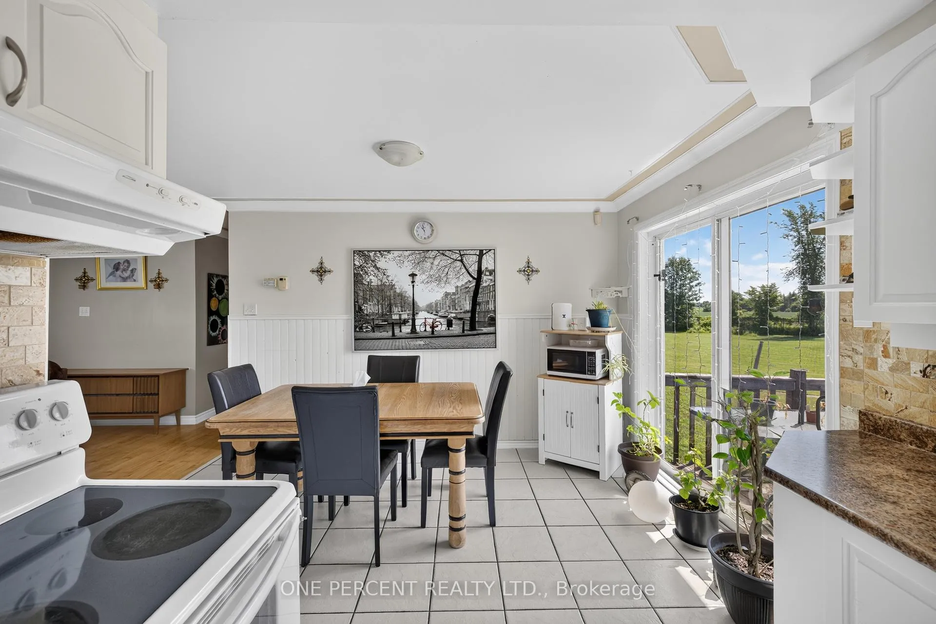 Photo 12 of 5395 Barnsdale Road, Ottawa, South of Fallowfield Road — HOMEH